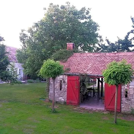 Sarffy House Dörgicse